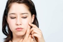 Will Blackheads Go Away Without Squeezing