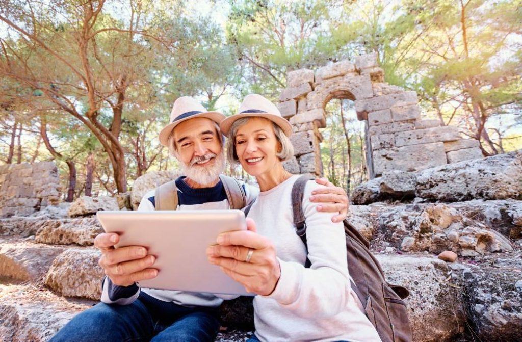 How to Plan a Day Trip for Seniors