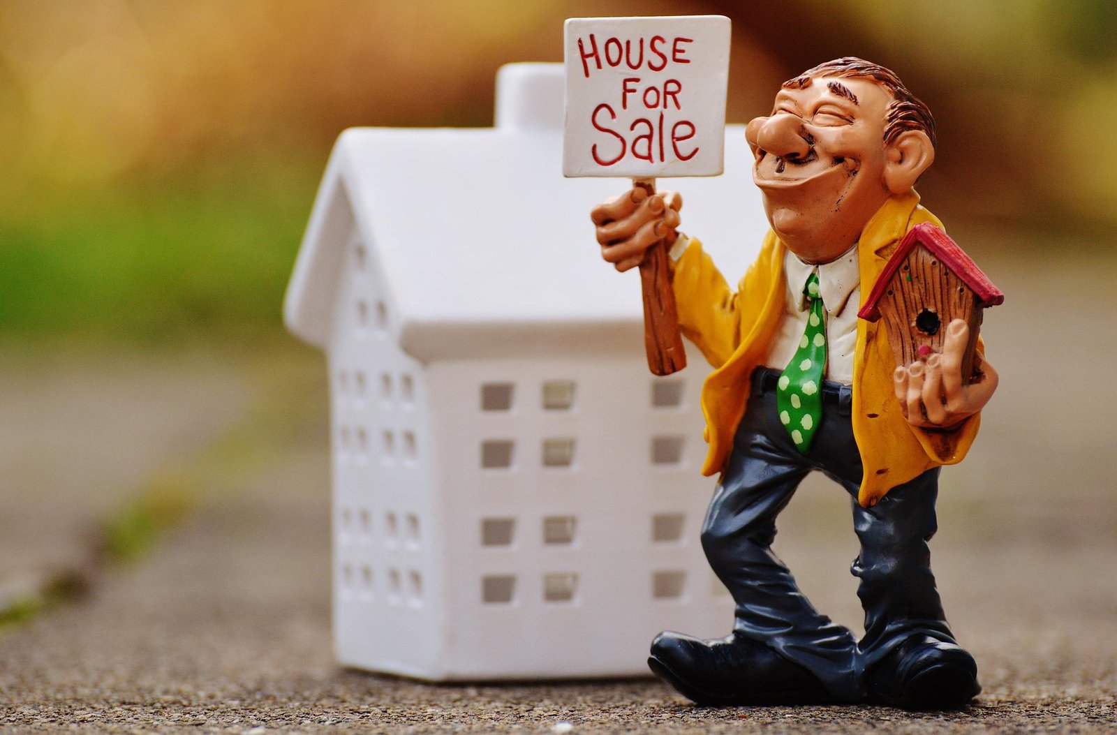 Mind-blowing tricks to make money when selling your property