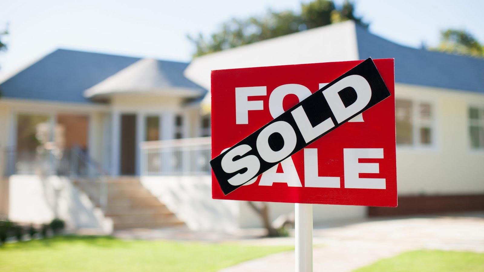 6 Crazy Tactics To Sell Your House Fast