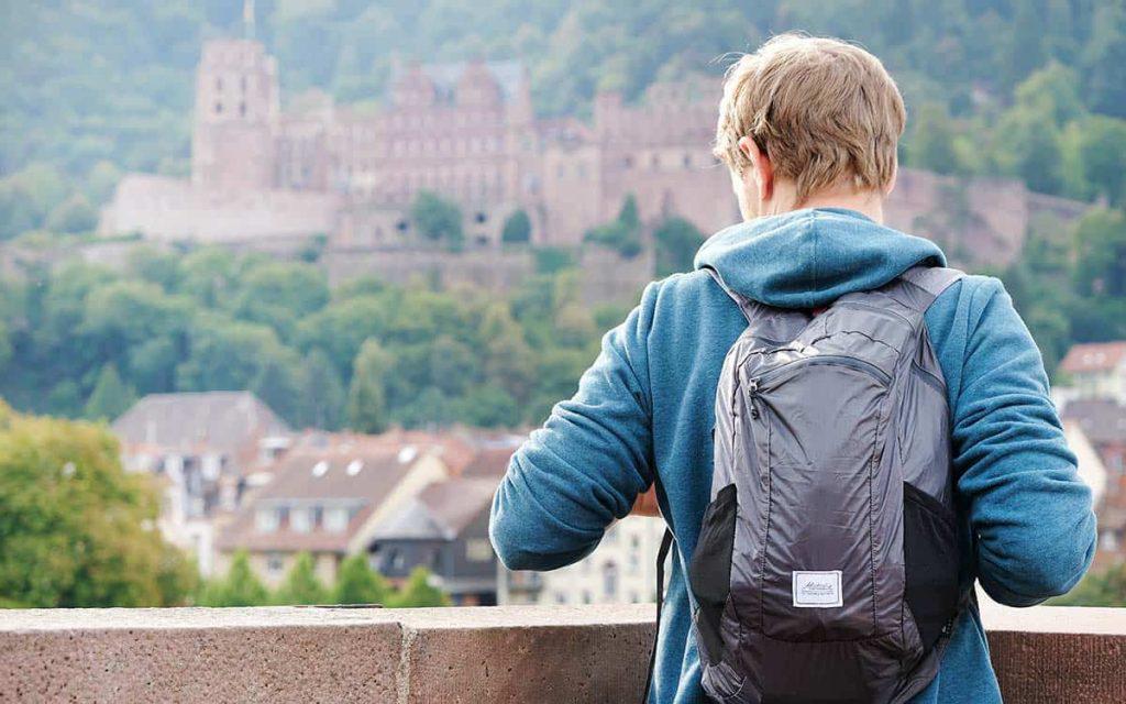 10 Tips for Beginner Backpackers to Fully Enjoy a Trip