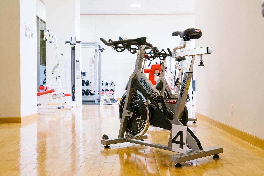 ladies to reduce weight through exercise bikes