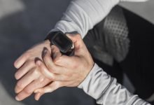 How Different Types of digital Fitness Trackers Are Getting More Popular in the Tech Industry - 2020 Updated