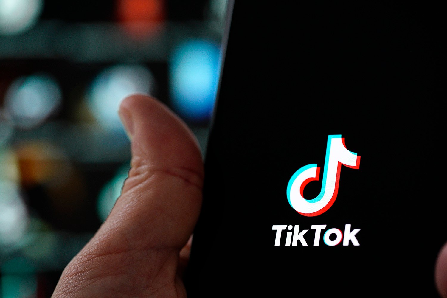 How to Add Images to TikTok?