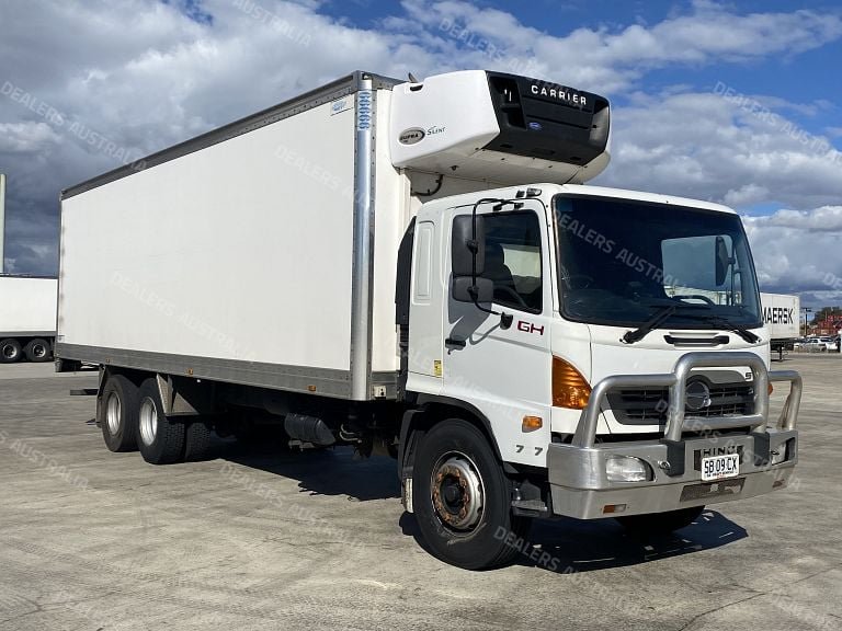 5 Tips on How to Buy Used Trucks