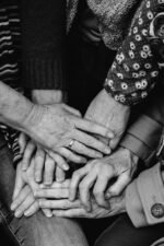 8 Ways to Stay Social in a Care Home